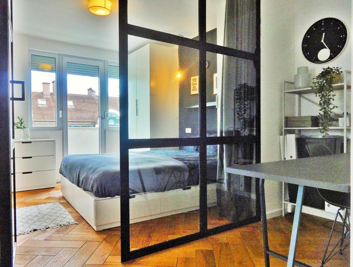 Poet'S Street Apartment Zagreb Luaran gambar